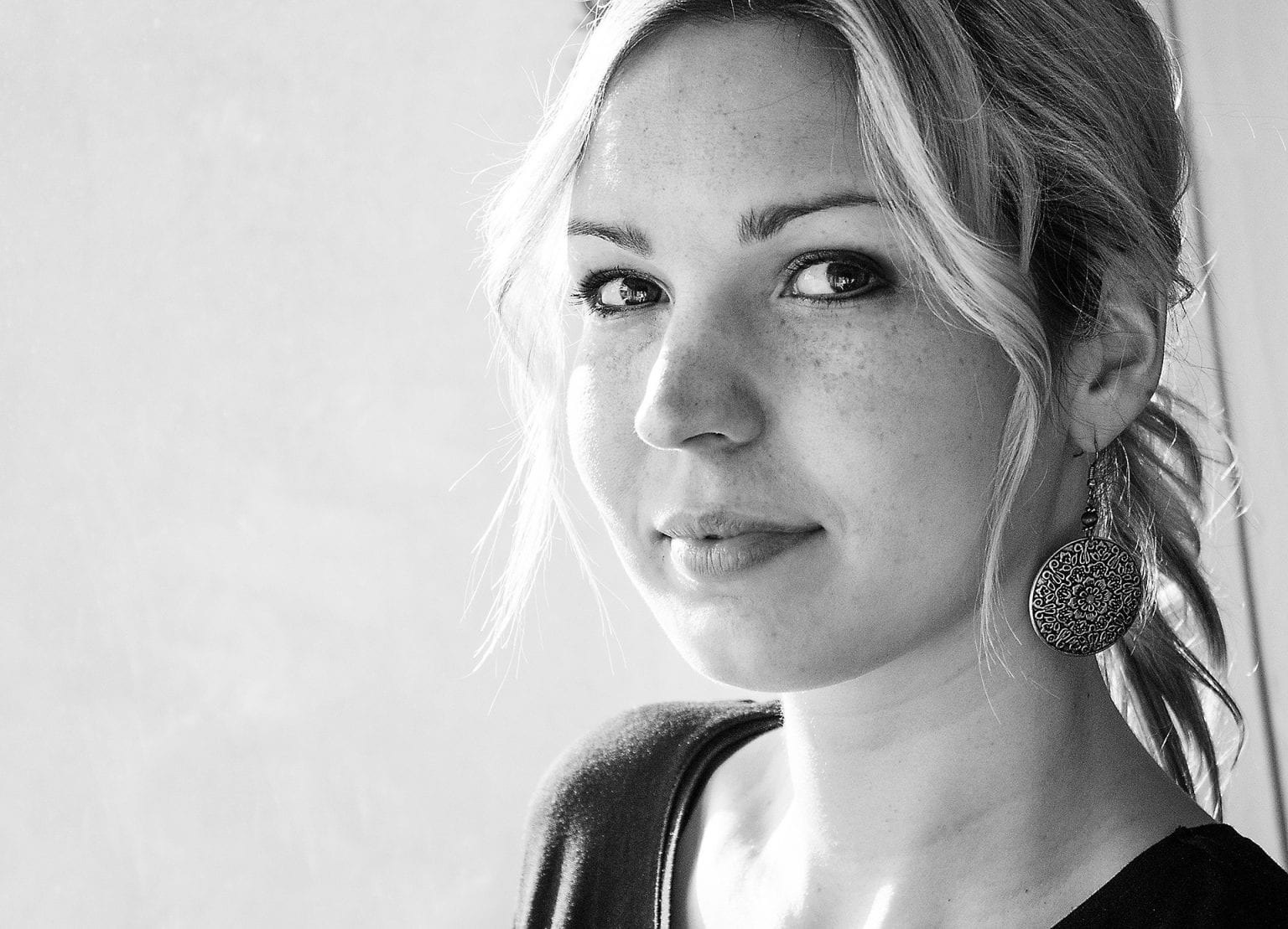 Bewerbungsfoto Ja Oder Nein 2022 Bewerbungsfoto: Perfektes Bild für Ihre Bewerbung - Ja oder Nein? Tipps